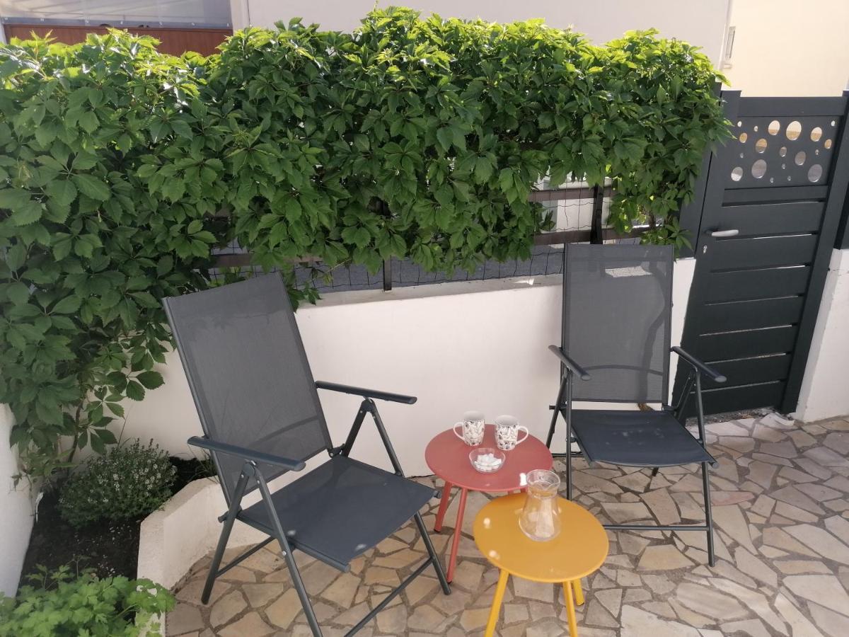 Le Cottage Рошфор Экстерьер фото